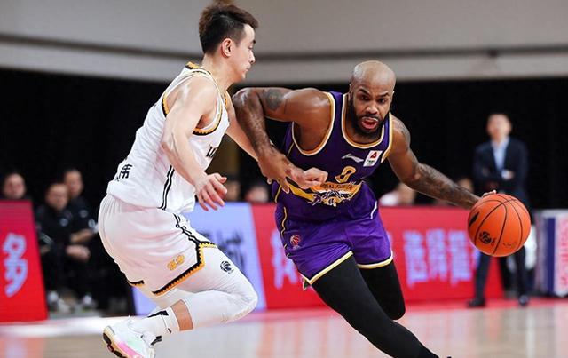 TES观众热烈欢呼!,蒂姆迎来十赛季出色发挥赛场气氛高涨(authorities中文翻译) TES观众热烈欢呼!,蒂姆迎来十赛季出色发挥赛场气氛高涨(authorities中文翻译)